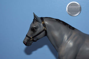 Silver-Quarter Horse Gelding Mold-Breyer Traditional