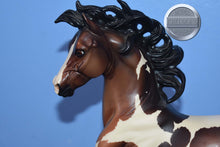 Load image into Gallery viewer, Earth-Model Only-Ethereal Mold-Breyer Traditional