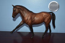 Load image into Gallery viewer, Bay Hanoverian-Hanoverian Mold-Breyer Traditional