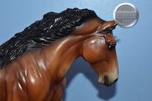Load image into Gallery viewer, Yuletide Greetings-HORSE ONLY-Holiday Exclusive-Shire Gelding Mold-Breyer Traditional