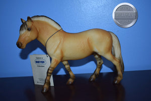 Henry-Fjord Mold-Breyer Traditional