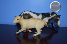 Load image into Gallery viewer, Grullo Pinto Cutting Horse and Calf-Cutting Horse and Calf Mold-Breyer Classic