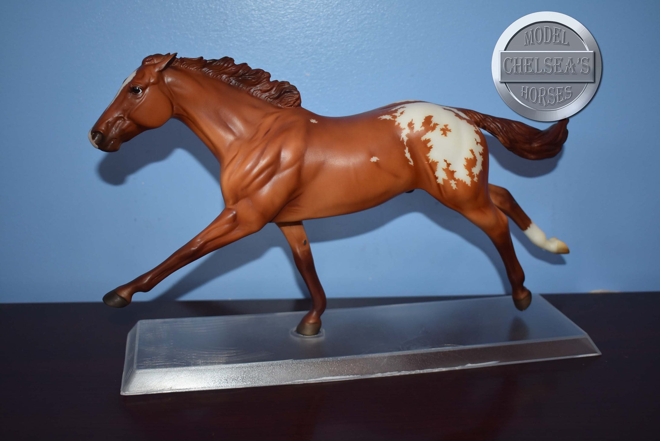 Dead Heat-Chestnut-Breyerfest Exclusive-Ruffian Mold-Breyer Traditional