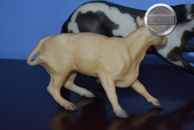 Load image into Gallery viewer, Grullo Pinto Cutting Horse and Calf-Cutting Horse and Calf Mold-Breyer Classic