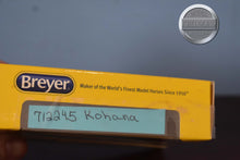 Load image into Gallery viewer, Kohana-Stablemate Club Exclusive-New in Box-Running Mustang Mold-Breyer Stablemate