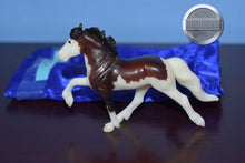 Load image into Gallery viewer, Fylkir-Splash Version-Stablemate Club Exclusive-Mini Icelandic Pony Mold-Breyer Stablemate
