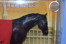 Load image into Gallery viewer, Forego-Broken Box-John Henry Mold-Breyer Traditional