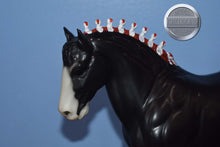 Load image into Gallery viewer, Grayingham Lucky Lad-Breyerfest Exclusive-Signed-Clydesdale Stallion Mold-Breyer Traditional