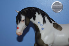 Load image into Gallery viewer, Nonoma-Vintage Club Exclusive-Foundation Stallion Mold-Breyer Traditional
