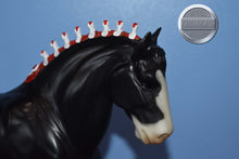 Load image into Gallery viewer, Grayingham Lucky Lad-Breyerfest Exclusive-Signed-Clydesdale Stallion Mold-Breyer Traditional