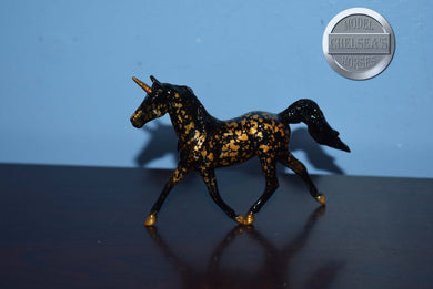 Gold Filagree Prince Charming-Chase Piece-Breyer Stablemate