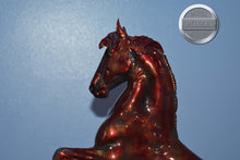 Load image into Gallery viewer, Lightning Ridge-Desatado Mold-Breyer Traditional