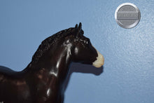 Load image into Gallery viewer, Shadow-Clydesdale Foal Mold-Breyer Traditional