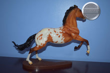 Load image into Gallery viewer, Fletcher-Glossy Version-Western Action Horse Mold-Breyer Traditional