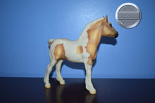 Load image into Gallery viewer, Creamsicle-Clydesdale Foal Mold-Breyer Traditional