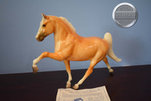 Load image into Gallery viewer, JCP Anniversary Palomino TWH-TWH Mold-Breyer Traditional