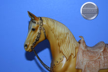 Load image into Gallery viewer, Palomino Western Horse with Saddle-Western Horse Mold-Breyer Traditional