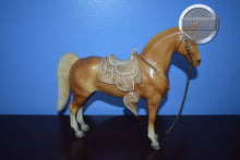 Load image into Gallery viewer, Palomino Western Horse with Saddle-Western Horse Mold-Breyer Traditional
