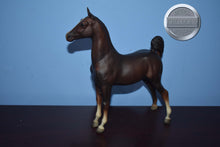 Load image into Gallery viewer, Liver Chestnut-Saddlebred Weanling Mold-Breyer Traditional