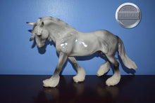 Load image into Gallery viewer, Ash-Breyerfest Exclusive-Othello Mold-Breyer Traditional