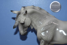 Load image into Gallery viewer, Ash-Breyerfest Exclusive-Othello Mold-Breyer Traditional