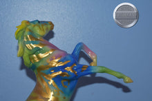 Load image into Gallery viewer, Favrile-Breyerfest Exclusive-American Dream Mold-Breyer Classic