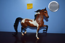 Load image into Gallery viewer, National Show Horse #2-National Show Horse Mold-Breyer Traditional