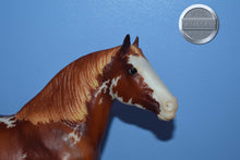 Load image into Gallery viewer, Pepper-Breyerfest Exclusive-Clydesdale Mare Mold-Breyer Traditional