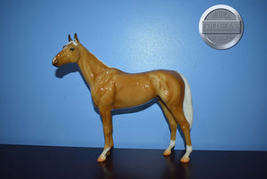 Chadwick-Collector's Club Exclusive-Standing Thoroughbred Mold-Breyer Traditional