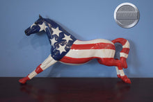 Load image into Gallery viewer, Patriotic Jumping Horse-BODY-NO STAND-Peter Stone