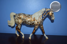Load image into Gallery viewer, Gold Filigree Fanfare-Missouri Fox Trotter Mold-Breyer Traditional