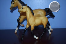 Load image into Gallery viewer, Karinthia and Korinth-Running Mare and Foal Mold-Breyer Traditional