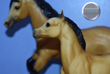 Load image into Gallery viewer, Karinthia and Korinth-Running Mare and Foal Mold-Breyer Traditional