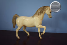 Load image into Gallery viewer, Family Arabian Stallion BODY-Family Arabian Stallion Mold-Breyer Traditional