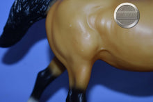 Load image into Gallery viewer, Karinthia and Korinth-Running Mare and Foal Mold-Breyer Traditional
