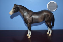 Load image into Gallery viewer, Grullo Lady Phase-Lady Phase Mold-Breyer Traditional