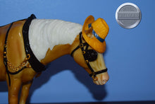 Load image into Gallery viewer, Palomino Old Timer-Warehouse ReRelease?-Old Timer Mold-Breyer Traditional