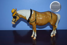 Load image into Gallery viewer, Palomino Old Timer-Warehouse ReRelease?-Old Timer Mold-Breyer Traditional