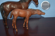 Load image into Gallery viewer, Thoroughbred Mare and Foal Set-Thoroughbred Mare and Suckling Foal Mold-Breyer Traditional