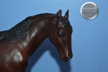 Load image into Gallery viewer, Thoroughbred Mare and Foal Set-Thoroughbred Mare and Suckling Foal Mold-Breyer Traditional
