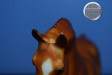 Load image into Gallery viewer, Holiday Hunt-Holiday Exclusive-Roemer Mold-Breyer Traditional