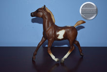 Load image into Gallery viewer, Liver Chestnut Pinto Running Foal-Running Foal Mold-Breyer Traditional