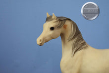 Load image into Gallery viewer, BODY-Sham Arabian Mold-Breyer Traditional