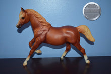 Load image into Gallery viewer, Sugar and Spice-Running Mare and Running Foal Mold-Breyer Traditional
