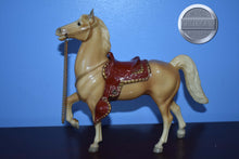 Load image into Gallery viewer, Palomino Prancer with Saddle-Fury Mold-Breyer Traditional