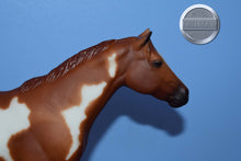 Load image into Gallery viewer, Chestnut Overo Lady Phase-Lady Phase Mold-Breyer Traditional