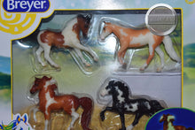 Load image into Gallery viewer, Glow in the Dark Set-New in Package-Breyer Stablemate