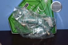 Load image into Gallery viewer, Green Light-Breyerfest Exclusive-Warmblood Jumper Mold-Breyer Stablemate