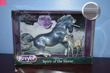 Load image into Gallery viewer, Cascade and Caspian-Connemara Mare and Foal Mold-Breyer Traditional