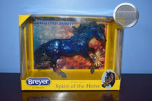 Load image into Gallery viewer, Illumination-Nokota Mold-Breyer Traditional
